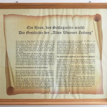 Waren-alte Warener Zeitung ホテル ヴァーレン
